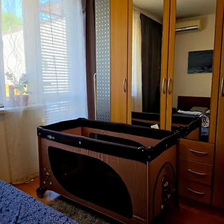 Hifiklubbrno Aircondition And Parking Daire